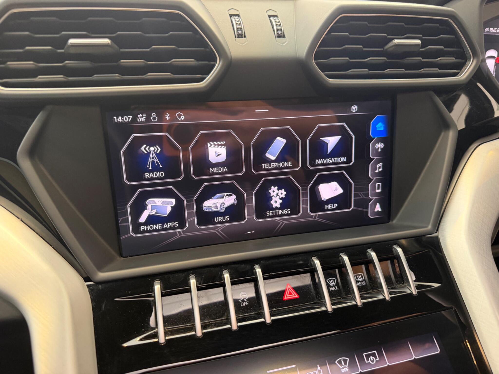 Lamborghini Urus